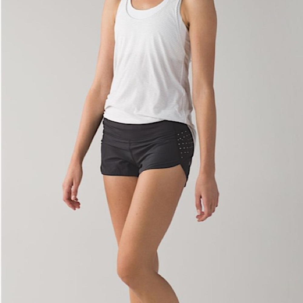 Lululemon Speed Short, Black & Polka Dots